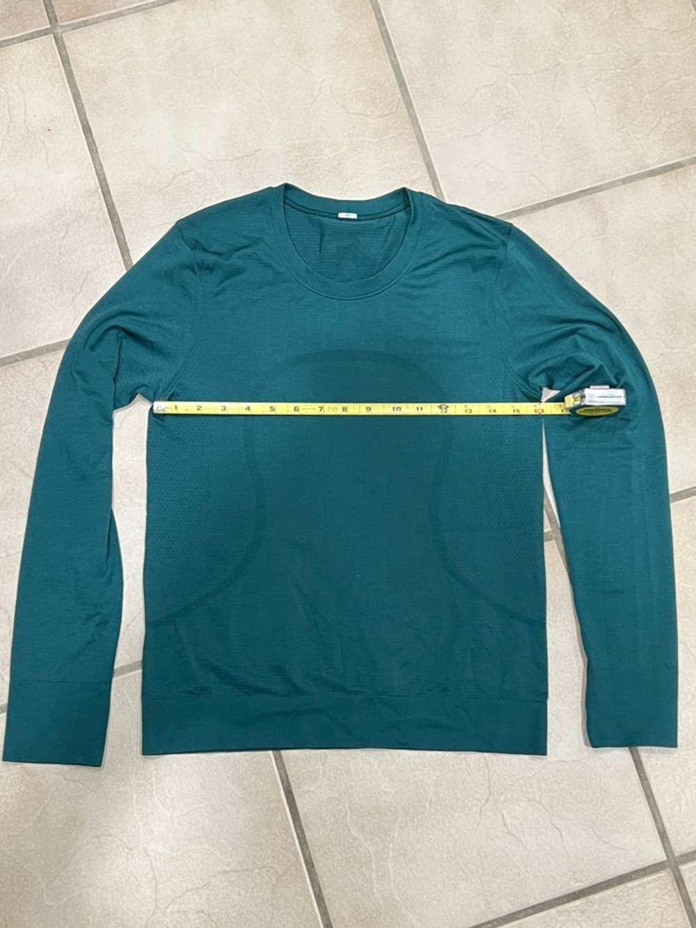 Lululemon swiftly relaxed long sleeve in Teal Green
